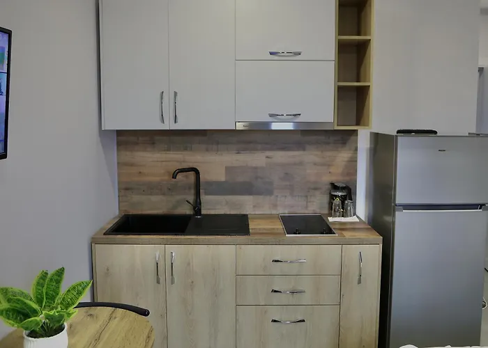 Sea View Golem (Tirana)