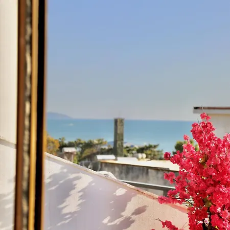 Sea View * Golem (Tirana)