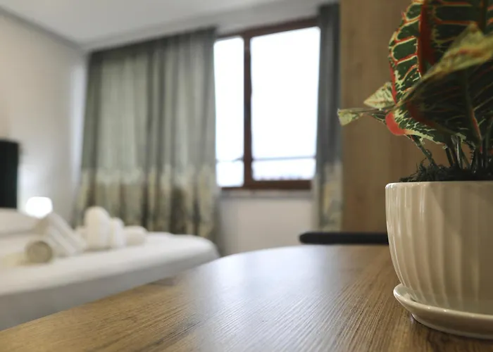 Sea View Apartment *